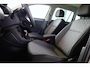 Volkswagen Tiguan 1.4 TSI eHybrid Life Business 245PK / 180kW DSG, Wegklapbare trekhaak, elektrische achterklep (Easy Open), dodehoekdetectie (Side Assist), achteruitrijcamera (Rear View), privacy glas, digital cockpit, verwarmbare voorstoelen, verwarmbaar multifunctioneel lederen stuurwiel, 30 kleuren sfeerverlichting, adaptieve cruise control (ACC), elektrisch verstel-, verwarm- en inklapbare buitenspiegels, navigatie, LED verlichting, draadloos Apple Carplay & Android Auto, parkeersensoren voor en achter (PDC), keyless start entry etc.