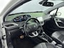Peugeot 2008 SUV 110pk Automaat Allure | Trekhaak | Panoramadak | Apple Carplay/Android Auto | Camera | Navigatie | Armsteun Tussen de Voorstoelen