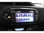 Toyota Yaris 1.0 VVT-i Y20 | Cruise control | Navigatie | Lichtmetalen velgen |