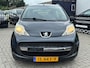 Peugeot 107 1.0-12V Urban Move |airco | recent nieuwe apk | rijd super !