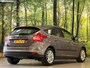 Ford Focus 1.0 EcoBoost Titanium | Achteruitrijcamera | Parkeersensoren | Cruise Control | Elektrische Bestuurdersstoel | Stoelverwarming | 16" Lichtmetaal | Isofix | Bluetooth