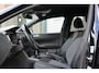 Volkswagen Taigo 1.0 TSI R-Line Automaat | ACC | Trekhaak | Achteruitrijcamera | Navigatie