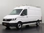Volkswagen Crafter 2.0TDI 140PK L3H3 | Imperiaal | Trekhaak | Navigatie | Camera | 3-Zits | Airco | Cruise