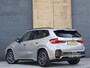BMW iX1 xDrive30 Launch Edition M Sport Pano | ACC | Trekhaak | Driving Assistant Plus | Widescreen