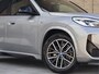 BMW iX1 xDrive30 Launch Edition M Sport Pano | ACC | Trekhaak | Driving Assistant Plus | Widescreen