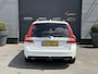 Volvo V70 2.0 D4 Summum | Navigatie | Lederen Bekleding | Stuur/Stoelverwarming | Trekhaak | Elektrische Achterklep |