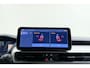 Jeep Avenger 1.2 e-Hybrid Summit | Stoelverwarming | Panorama dak | Elektrische achterklep | Climate control | JBL audio