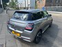 Suzuki Swift 1.2 Style Smart Hybrid AUTOMAAT // SLECHTS 3000 KM Full option 1e eigenaar dealer onderhouden Swift // Rijklaarprijs!