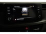 Skoda Kamiq 1.0 TSI 110 pk DSG Life Navigatie Apple Carplay/Android Auto Adaptieve Cruise Control Parkeersensor achter Verwarmde voorstoelen LED-verlichting voor Dakrail DAB
