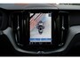 Volvo XC60 2.0 T6 Plug-in hybrid AWD Plus Black Edition | Panoramisch schuif-/ kanteldak | Harman Kardon | 360 graden camera | Stoel-/ stuurwielverwarming | Head-up display | Elektrisch verstelbare voorstoelen met geheugenfunctie | 21 inch. lichtmetalen velgen | Extra getint glas | Pilot assist | BLIS | Apple carplay/ Android auto
