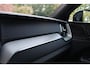 Volvo XC60 2.0 T6 Plug-in hybrid AWD Plus Black Edition | Panoramisch schuif-/ kanteldak | Harman Kardon | 360 graden camera | Stoel-/ stuurwielverwarming | Head-up display | Elektrisch verstelbare voorstoelen met geheugenfunctie | 21 inch. lichtmetalen velgen | Extra getint glas | Pilot assist | BLIS | Apple carplay/ Android auto