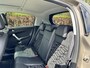 Peugeot 208 1.2i !!MOTORKAPOT!! Navigatie-Cr.contr-Clima-Panoramadak-Parkeersensoren-Lm17"velgen