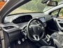 Peugeot 208 1.2i !!MOTORKAPOT!! Navigatie-Cr.contr-Clima-Panoramadak-Parkeersensoren-Lm17"velgen