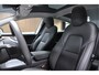 Tesla Model 3 RWD SOH: 95.9% Panodak Leer 360° ACC Climate Stuur- & Stoelverwarming voor & achter LM velgen PDC Elektr. achterklep Elektr. verst. stuurwiel Elektr. verstelb. stoelen Metallic lak  1e Eigenaar BTW auto