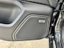 Porsche Macan 2.0|Sport Design|Pano|Luchtvering|Adapt. stoelen|haak etc!