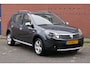 Dacia Sandero stepway 1.6 . airco trekhaak. zeer mooi