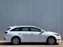 Kia Ceed Sportswagon Sw 1.5 T-GDi 140pk DynamicLine | Lane Keeping | Cruise | Camera | Carplay | DAB | Navi |