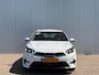 Kia Ceed Sportswagon Sw 1.5 T-GDi 140pk DynamicLine | Lane Keeping | Cruise | Camera | Carplay | DAB | Navi |