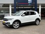 Volkswagen T-Cross 1.0 TSI Style / Adaptieve Cruise-Control / Stoelverwarming / Trekhaak / Apple-Carplay & Android-Auto / LED / Keyless / Dodehoek-Detectie / Climate-Control / DAB Radio-Bluetooth / Getint-Glas / PDC V+A met Camera / 17'' LMV / All-Seasons / ENZ.
