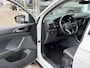 Volkswagen T-Cross 1.0 TSI Style / Adaptieve Cruise-Control / Stoelverwarming / Trekhaak / Apple-Carplay & Android-Auto / LED / Keyless / Dodehoek-Detectie / Climate-Control / DAB Radio-Bluetooth / Getint-Glas / PDC V+A met Camera / 17'' LMV / All-Seasons / ENZ.