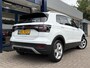 Volkswagen T-Cross 1.0 TSI Style / Adaptieve Cruise-Control / Stoelverwarming / Trekhaak / Apple-Carplay & Android-Auto / LED / Keyless / Dodehoek-Detectie / Climate-Control / DAB Radio-Bluetooth / Getint-Glas / PDC V+A met Camera / 17'' LMV / All-Seasons / ENZ.