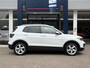 Volkswagen T-Cross 1.0 TSI Style / Adaptieve Cruise-Control / Stoelverwarming / Trekhaak / Apple-Carplay & Android-Auto / LED / Keyless / Dodehoek-Detectie / Climate-Control / DAB Radio-Bluetooth / Getint-Glas / PDC V+A met Camera / 17'' LMV / All-Seasons / ENZ.