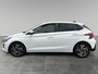 Hyundai i20 Premium Sky 1.0 T-GDI 100pk | SCHUIF/KANTELDAK  | 16'' BI-COLOR LM-VELGEN | KEYLESS ENTRY | APPLE CARPLAY / ANDROID AUTO | NAVI PRO |