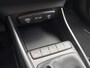 Hyundai i20 Premium Sky 1.0 T-GDI 100pk | SCHUIF/KANTELDAK  | 16'' BI-COLOR LM-VELGEN | KEYLESS ENTRY | APPLE CARPLAY / ANDROID AUTO | NAVI PRO |