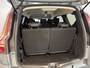 Dacia Jogger 155PK Hybrid Expression 7p. Automaat | DEMO | 7 Zitplaatsen | Camera | Parkeersensoren | Apple CarPlay/Android Auto | Cruise Control | Climate Control | Digital Cockpit | Armsteun | Licht & Regen Sensor |