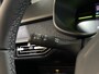 Dacia Jogger 155PK Hybrid Expression 7p. Automaat | DEMO | 7 Zitplaatsen | Camera | Parkeersensoren | Apple CarPlay/Android Auto | Cruise Control | Climate Control | Digital Cockpit | Armsteun | Licht & Regen Sensor |