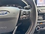 Ford Focus Wagon 1.0 EcoBoost Hybrid Titanium | Trekhaak | Stoel, stuur en voorruitverwarming | Cruise | Climate