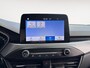 Ford Focus Wagon 1.0 EcoBoost Hybrid Titanium | Trekhaak | Stoel, stuur en voorruitverwarming | Cruise | Climate