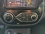 Renault Captur 0.9 TCe Limited - Navigatie I Airco I PDC I Cruise control I Sport velgen I LED I Dealer onderhouden