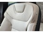 Volvo EX90 Twin Motor Performance Ultra 7p. 111 kWh | Panoramadak | Luchtvering | Trekhaak Elektrisch | Bowers & Wilkins Audiosysteem | 360 Graden Camera | (Park) Pilot Assist| Soft-Close Portieren | HD Pixel-Led Koplampen | Elektrisch Verwarmbare Voor- en Achterstoelen | Apple Carplay