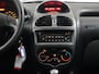 Peugeot 206 1.4 One-line - Mooie Auto - Weinig Km Nap