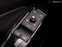 Volkswagen ID.4 Pro 77 kWh SOH 94% (ALCANTARA,STOELVERWARMING,APPLE CARPLAY,LED VERLICHTING,PARKEERSENSOREN,TREKHAAK,LM-VELGEN)