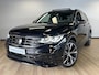 Volkswagen Tiguan 1.5 TSI R-Line Business+ PANO/TREKHAAK/STUURVERWARMING/CARPLAY/LED