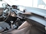 Peugeot 2008 1.2T Allure | Camera/Navi/Climate