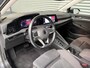 Volkswagen Golf 1.5 eTSI STYLE/IQ LIGHT/STOEL MEM/PDC/17 INCH/CARPLAY/NAVI