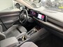 Volkswagen Golf 1.5 eTSI STYLE/IQ LIGHT/STOEL MEM/PDC/17 INCH/CARPLAY/NAVI