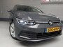 Volkswagen Golf 1.5 eTSI STYLE/IQ LIGHT/STOEL MEM/PDC/17 INCH/CARPLAY/NAVI