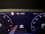 Volkswagen T-Roc 1.5 TSI R-LINE/IQ LIGHT/IQ DRIVE/EL A KLEP/KEYLESS/STOEL STUUR VERW/ENZ