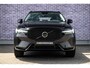 Volvo XC60 T6 350 pk Plug-in hybrid AWD Ultra Dark | Luchtvering | Trekhaak 2.250 kg | BLIS | Stoel-/Stuurverwarming | Getint Glas | Head-up Display | Adaptieve Cruise Control |