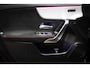 Mercedes-Benz A-klasse 200 Business Solution AMG | PANORAMADAK | SFEERVERLICHTING | HALF LEDER | STOELVERWARMING | CAMERA