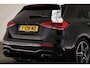 Mercedes-Benz A-klasse 200 Business Solution AMG | PANORAMADAK | SFEERVERLICHTING | HALF LEDER | STOELVERWARMING | CAMERA