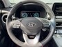 Hyundai Kona Electric EV Comfort 64 kWh / Warmtepomp / SOH 100% / Navigatie / Krell audio / All season banden / Dealeronderhouden / Fabrieksgarantie t/m 03-27 /