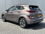 Hyundai Kona Electric EV Comfort 64 kWh / Warmtepomp / SOH 100% / Navigatie / Krell audio / All season banden / Dealeronderhouden / Fabrieksgarantie t/m 03-27 /