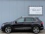 Volkswagen Tiguan 1.4 TSI ACT Connected Series R-Line/Schuifdak.