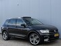Volkswagen Tiguan 1.4 TSI ACT Connected Series R-Line/Schuifdak.