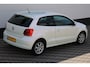 Volkswagen Polo 1.4-16V Highline CarPlay Cruise Airco APK !!